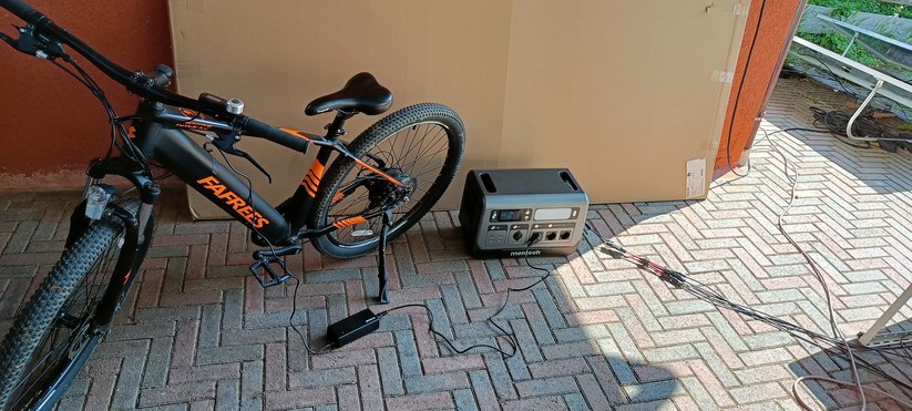 Balkonkraftwerk Oubu Mentech mit Speicher.
