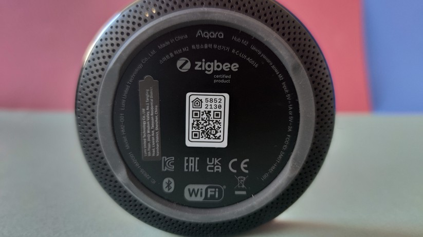 Über den Code an der Unterseite können Anwender den Aqara-Hub in Apple Homekit integrieren.