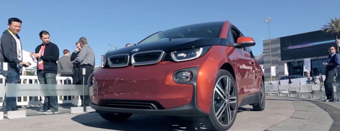 CES 2015: BMW i3 per Smartwatch-App herbeirufen