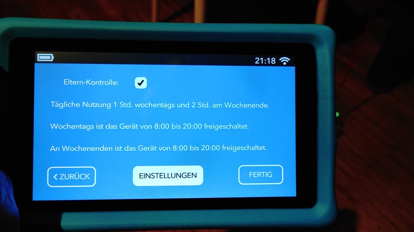 Pebble Gear Disney 03