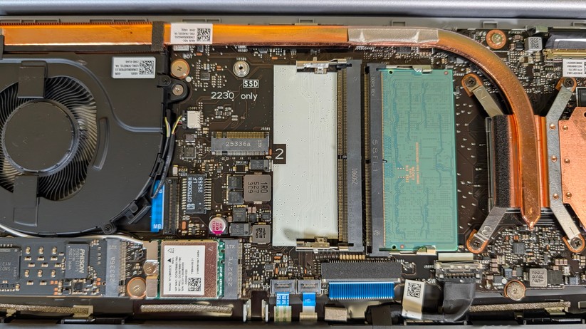 Asus Expert Book PM1 – Bilderstrecke