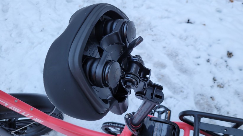  E-Bike mit Tiefeinstieg und Fat Tyres