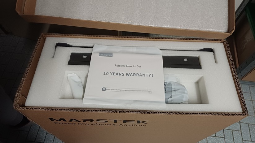 Marstek Venus E 3.0 im Test: Der AC-gekoppelte Stromspeicher mit 5,12 kWh und 2,5 kWh Leistung unterstützt eine dynamische Einspeisung mithilfe eines Smart Meters.