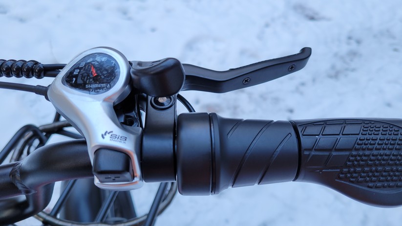  E-Bike mit Tiefeinstieg und Fat Tyres