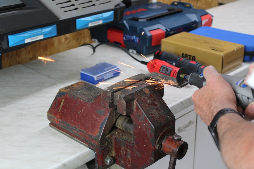 Multifunktionswerkzeug Dremel 3000