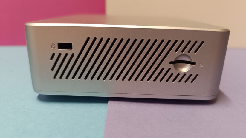 Minisforum UN150P – Bilderstrecke