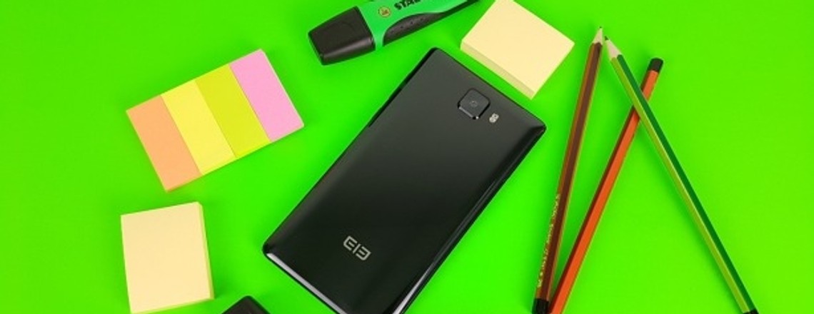 Elephone S8: 2K-China-Phablet im Randlos-Design