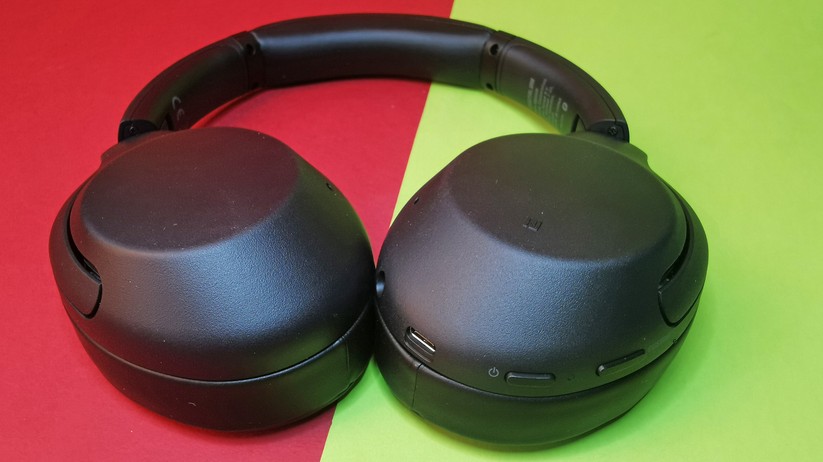Sony WH-XB900N