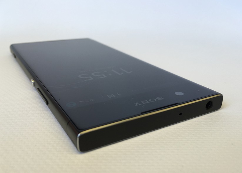Die klassiche Kopfhörer-Buchse ist trotz USB-C noch vorhanden.