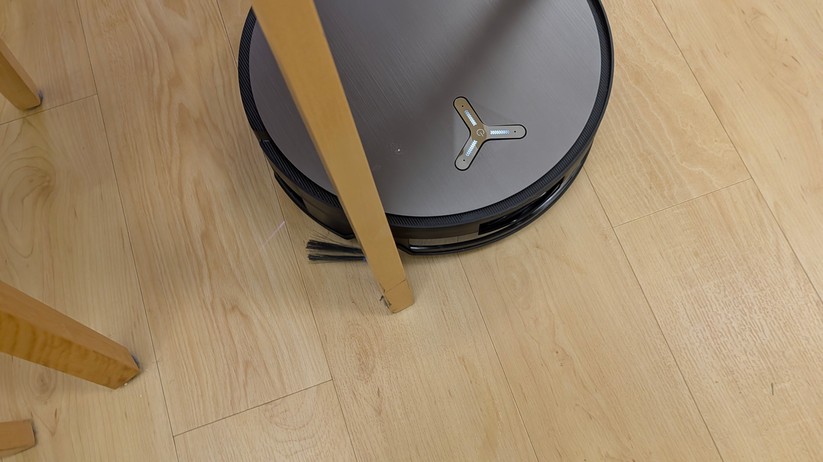 Ecovacs Deebot X11 Omni Cyclone – Bilderstrecke