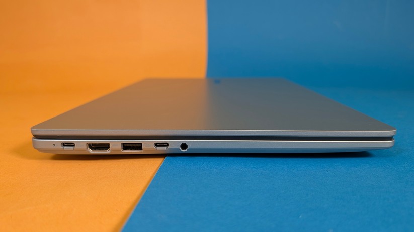 Asus Expert Book PM1 – Bilderstrecke