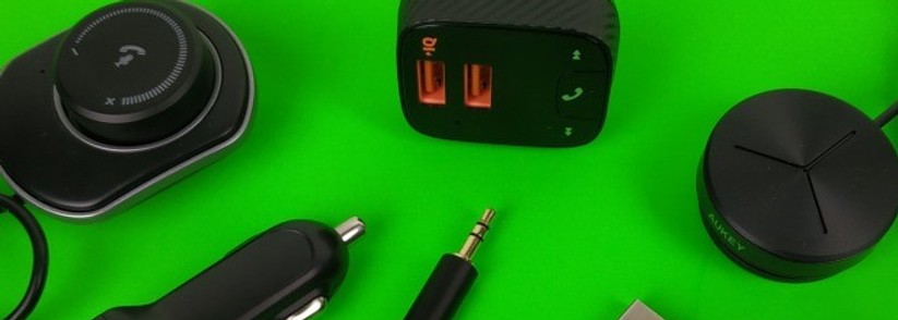 Vier KFZ-Bluetooth-Transmitter