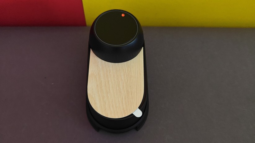 Switchbot Lock Ultra mit Keypad Vision: Tür aufsperren per Gesicht, Fingerabdruck oder PIN-Code