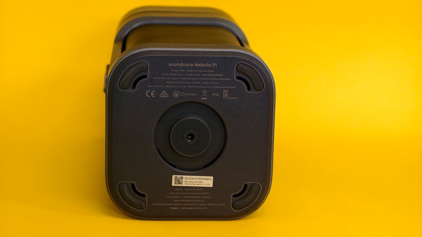Soundcore Nebula P1