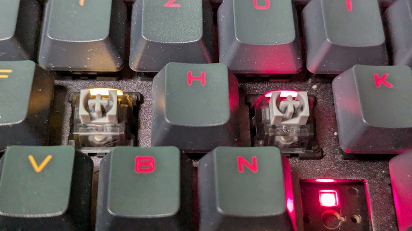 ROG Azoth 96 HE - Bilder