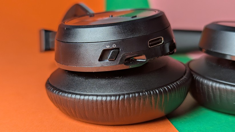 Poly Voyager Focus 2 UC - Bilder