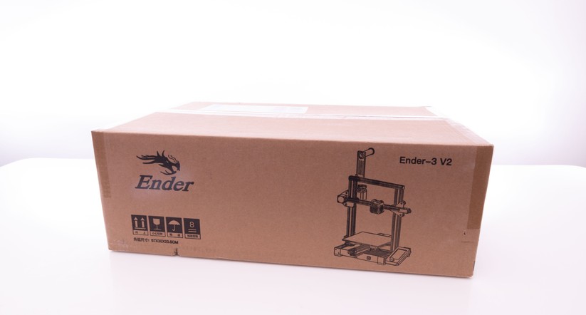 Der Ender kommt in einer kompakten, stabilen Versandverpackung.