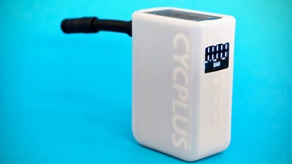 Top 10: Die beste Akku-Luftpumpe im Test  Testsieger Bosch kostet nur 50  Euro | heise online bestenlisten