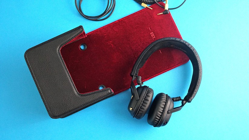 Mehr Retro geht kaum: Samtige Transportbox