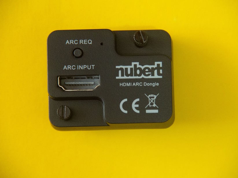 Mit dieser Box kann man den Sound aus HDMI-Quellen an den Lautsprechern übertragen. 