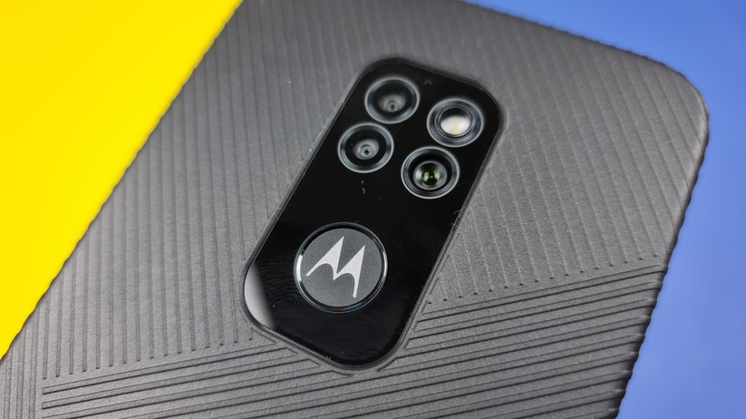 Motorola Defy