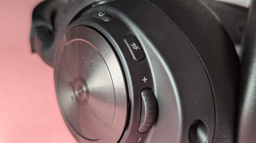 Steelseries Arctis Nova Pro Wireless - Bilder
