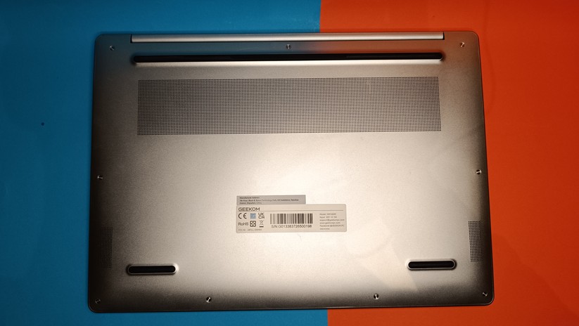 Geekom Geekbook M16 – Bilderstrecke