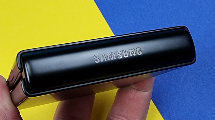 Samsung Galaxy Z Flip 3 5G