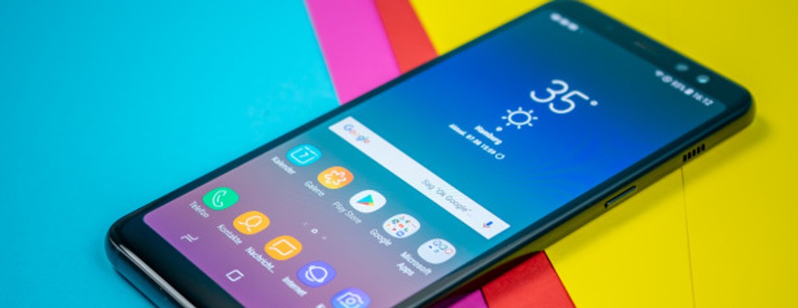 Samsung Galaxy A8 im Test: OLED-Display und starker Akku