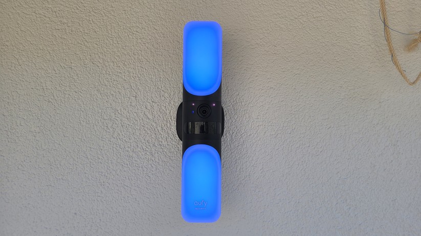 Eufy Wall Light Cam S100