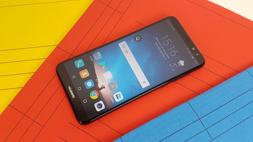 Wenig Rand, Full-HD-Auflösung und gute Farbdarstellung: Mit dem 5,9-Zoll-Display im 18:9-Format punktet das Huawei Mate 10 lite.