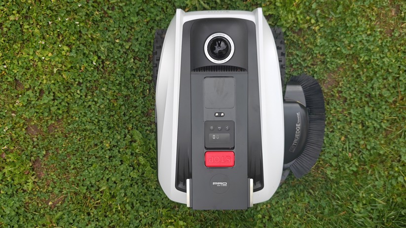Ecovacs O1200 LiDAR Pro: Mähroboter für Flächen bis 1200 m² mit integriertem Kantentrimmer
