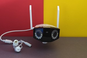 Überwachungskamera Reolink Duo 3 WiFi im Test