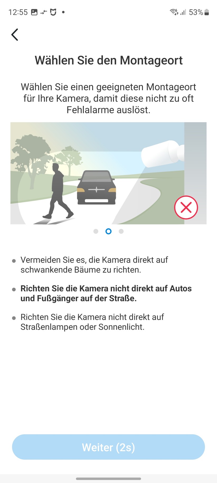 TP-Link C425: Das Set-up der Überwachungskamera erfolgt mit der Tapo-App, für die allerdings ein Konto erforderlich ist. Die App informiert dabei nicht nur die Funktionen der C425, sondern gibt auch Tipps zum Aufstellort.