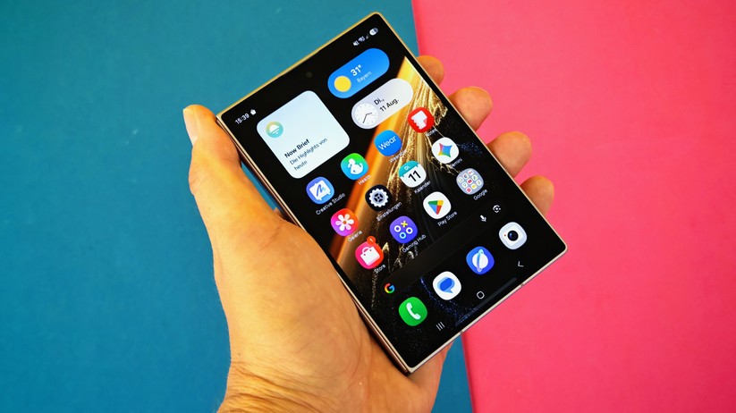 Samsung Galaxy Z Fold 8