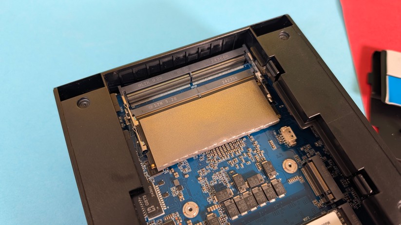 Chuwi UBox CWI604 – Bilderstrecke