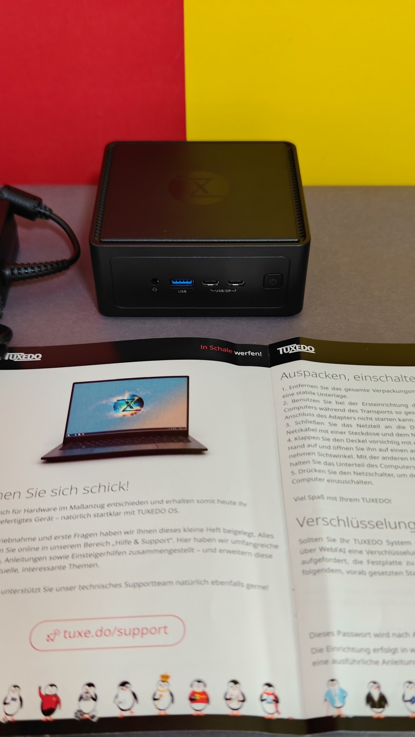 Tuxedo Nano Pro: Mini-PC mit AMD Ryzen und Tuxedo OS