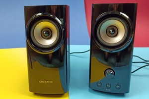  2.0-Lautsprecher mit Optimierungs-Software für den PC