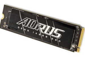 NVMe-SSD Gigabyte Aorus Gen5 14000 im Test: PCIe-5.0-Tempo mit Spitzenleistung