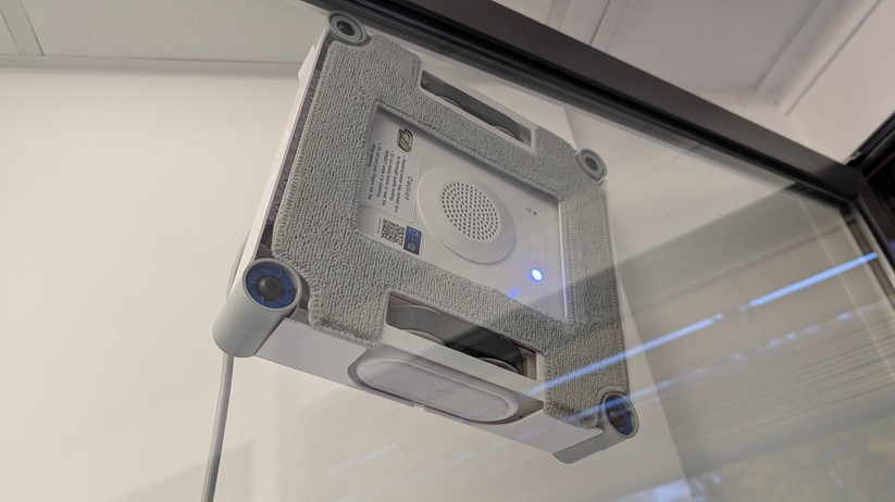 Ecovacs W2S Omni – Bilderstrecke