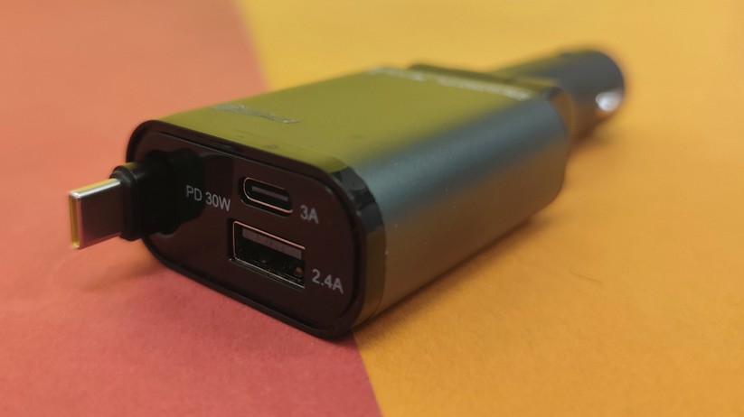 Das USB-Ladegerät Lisen 57 W für den Zigarettenanzünder