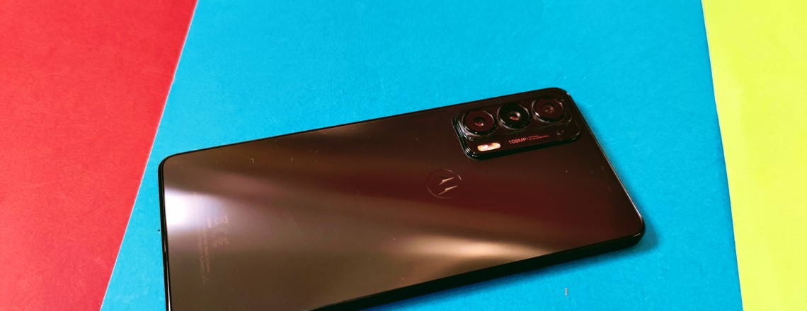 Motorola Edge 20
