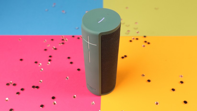 Der UE Blast ist wasserdicht und hat einen kräftigen Akku integriert.