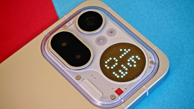 Nothing Phone 4a Pro: LED-Glyphe und Kamera