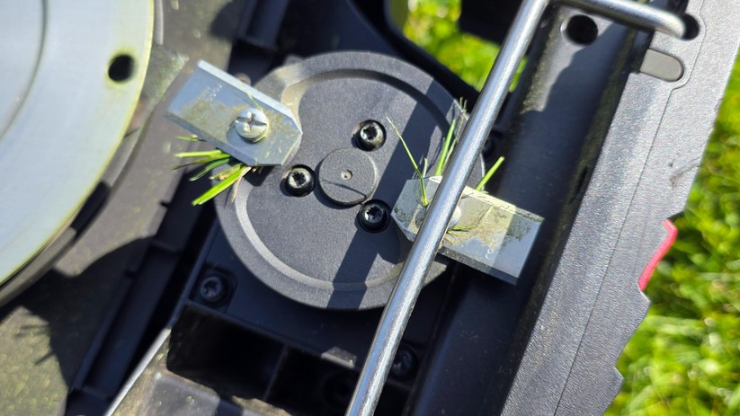 Roborock Rockmow Z120 Lidar: Allrad, aktive Lenkung und LiDAR