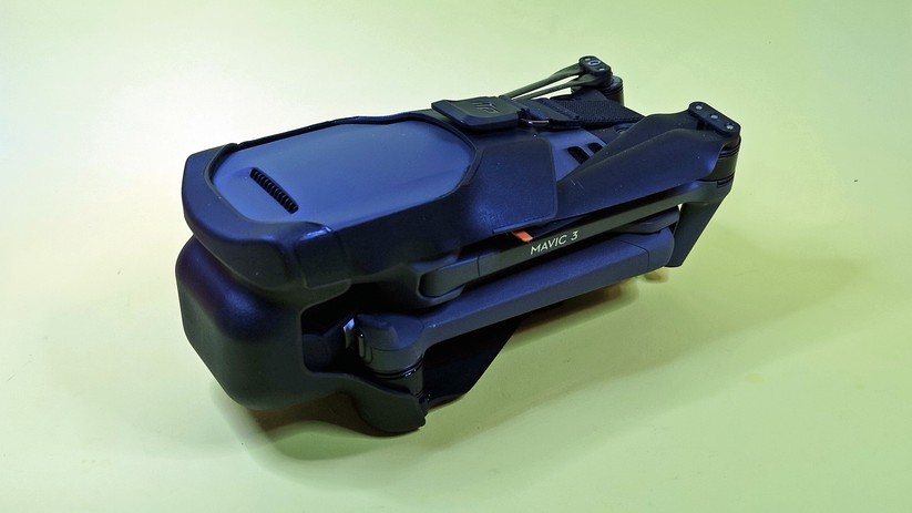 DJI Mavic 3