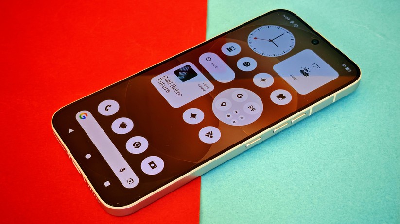Nothing Phone 4a Pro: Display mit 6,83 Zoll