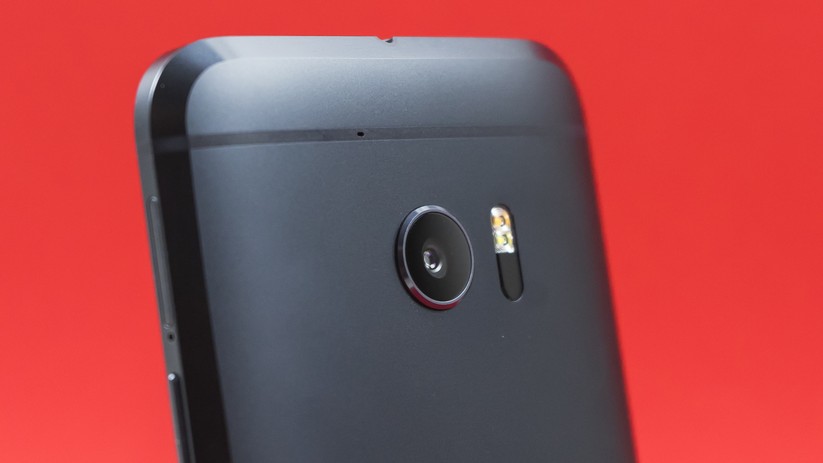 12 Megapixel, OIS, AF, LAF, Dual-LED, 1,55 µm große Pixeln.