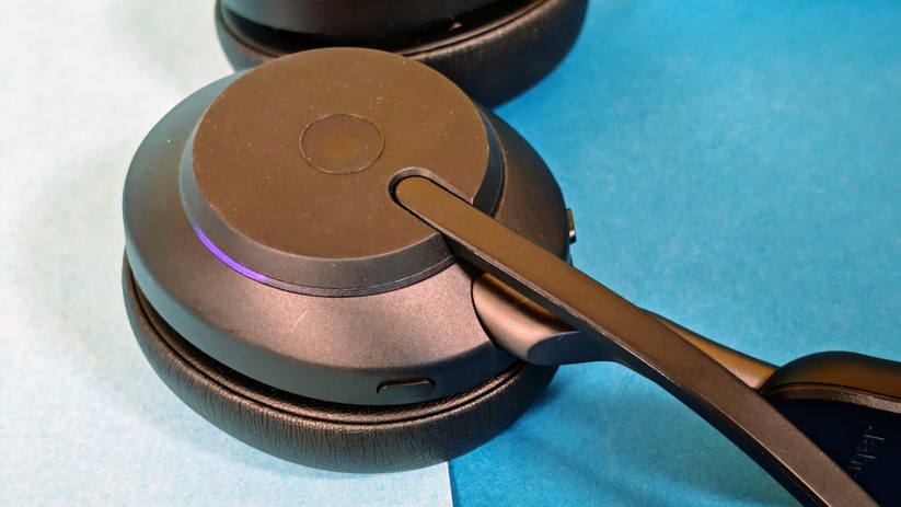 Jabra Evolve2 65