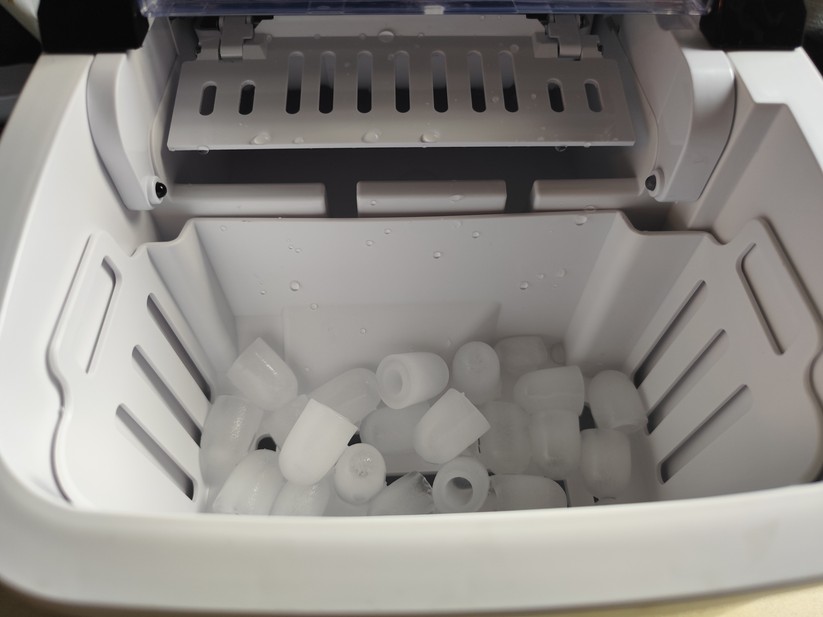 Eiswürfelmaschine Sweetcrispy